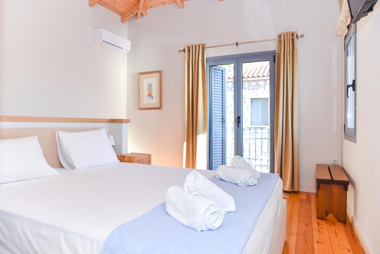 Ryalos Villas Kalamata Esterno foto