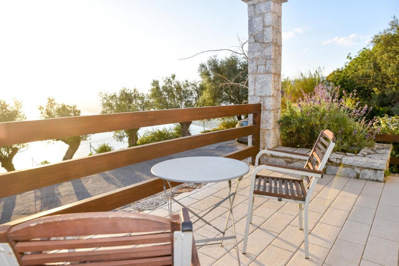 Ryalos Villas Kalamata Esterno foto